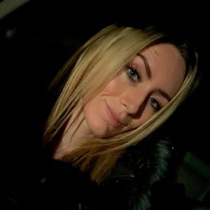 Meet your Posher, Hailey